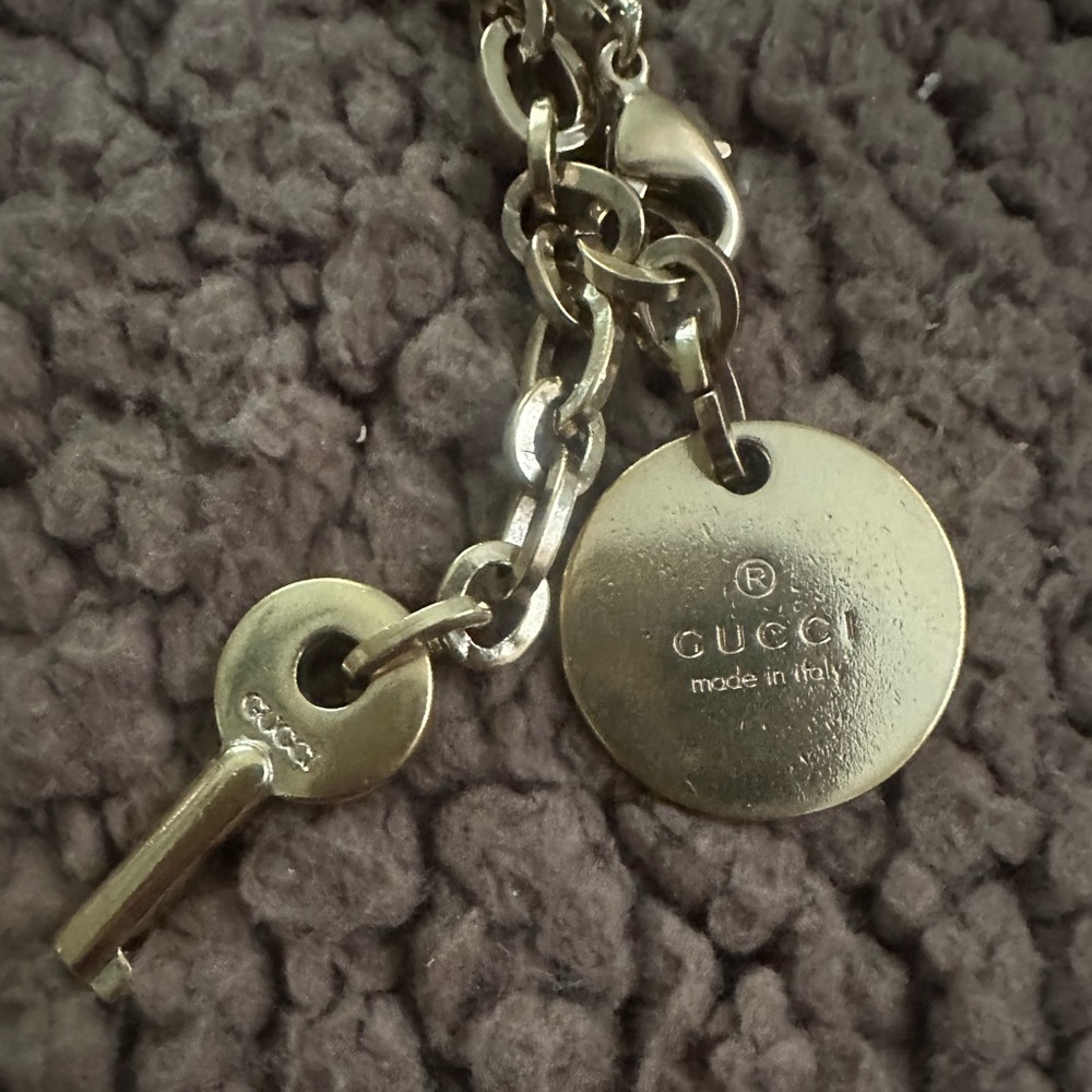 Gucci Gold Tone Key Purse, Satchel, Bag Charm - Picture 5 of 8